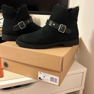 Ugg Romely Short Buckle Boots